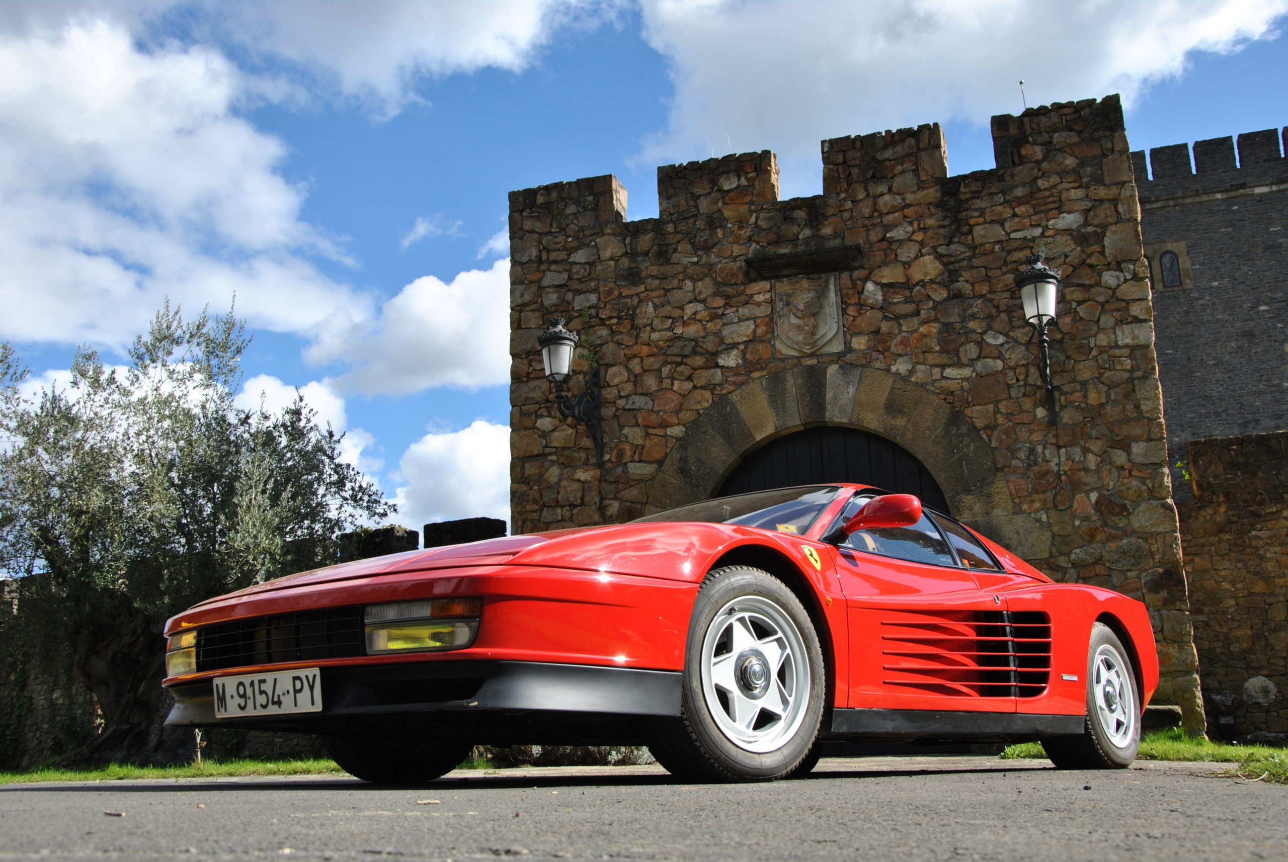 Ferrari Testarossa - Torre Loizaga